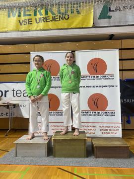 Polona Bajc 1. mesto v borbah in Živa Kristan 2. mesto v borbah